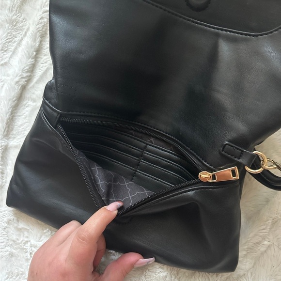 Oversized Wallet / Clutch / Crossbody - Picture 4 of 7